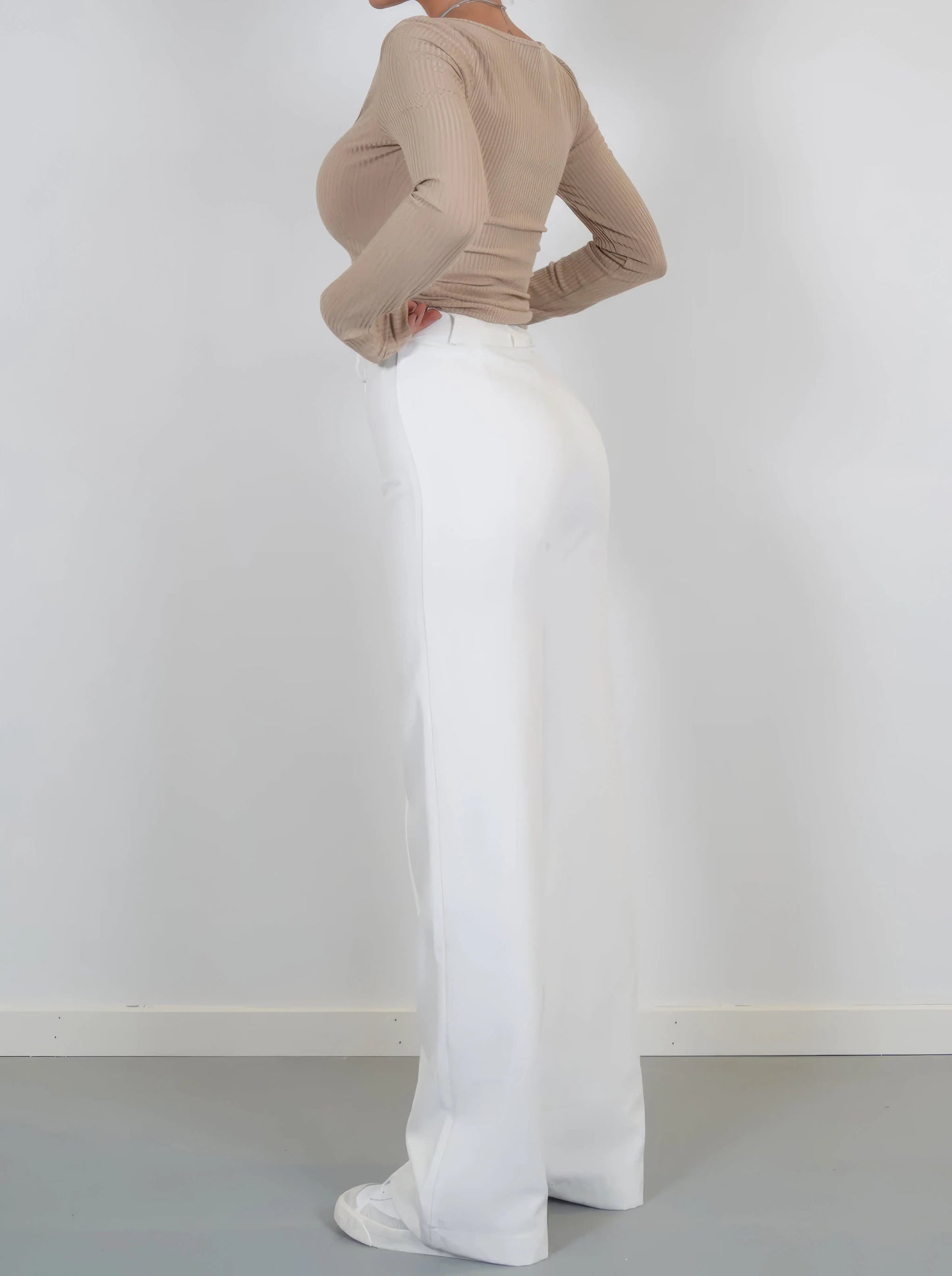 Carina | Elegante Stoffhose für Damen High-Waisted 4