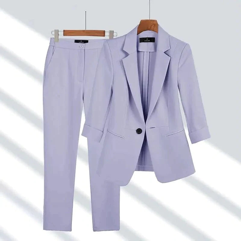 Clara | Eleganter Damenanzug Schwarz mit Blazer festlich 4