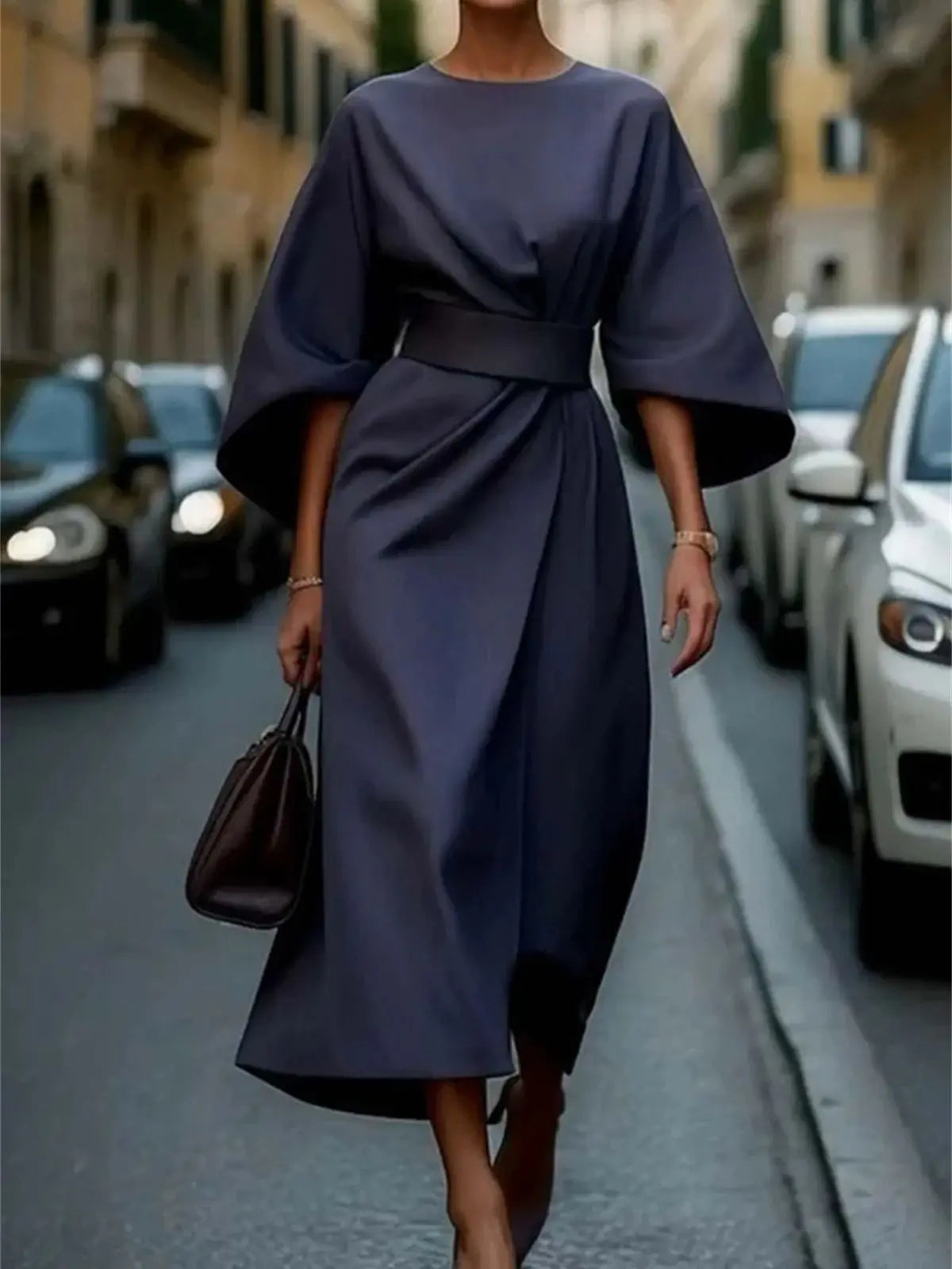 Clara | Elegantes Midi-Kleid für Damen mit Gürtel 5