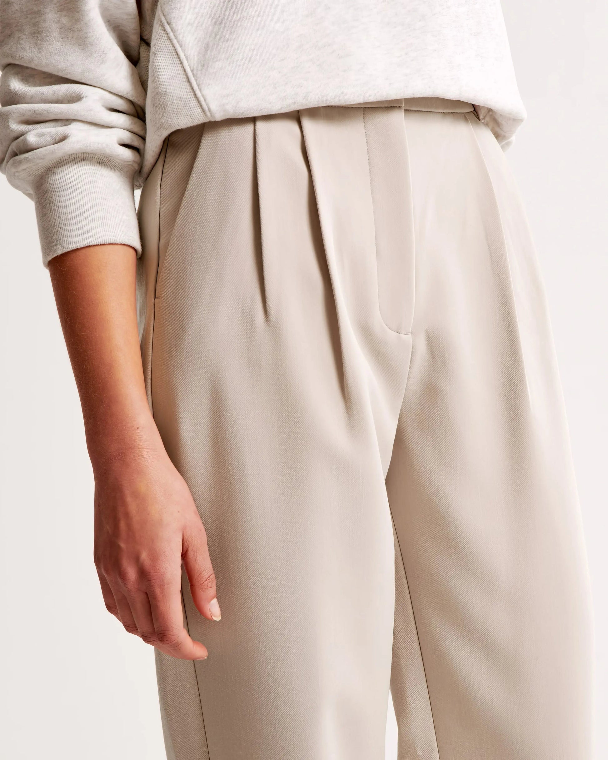 Mia | Elegante Stoffhose für Damen Sommer 2
