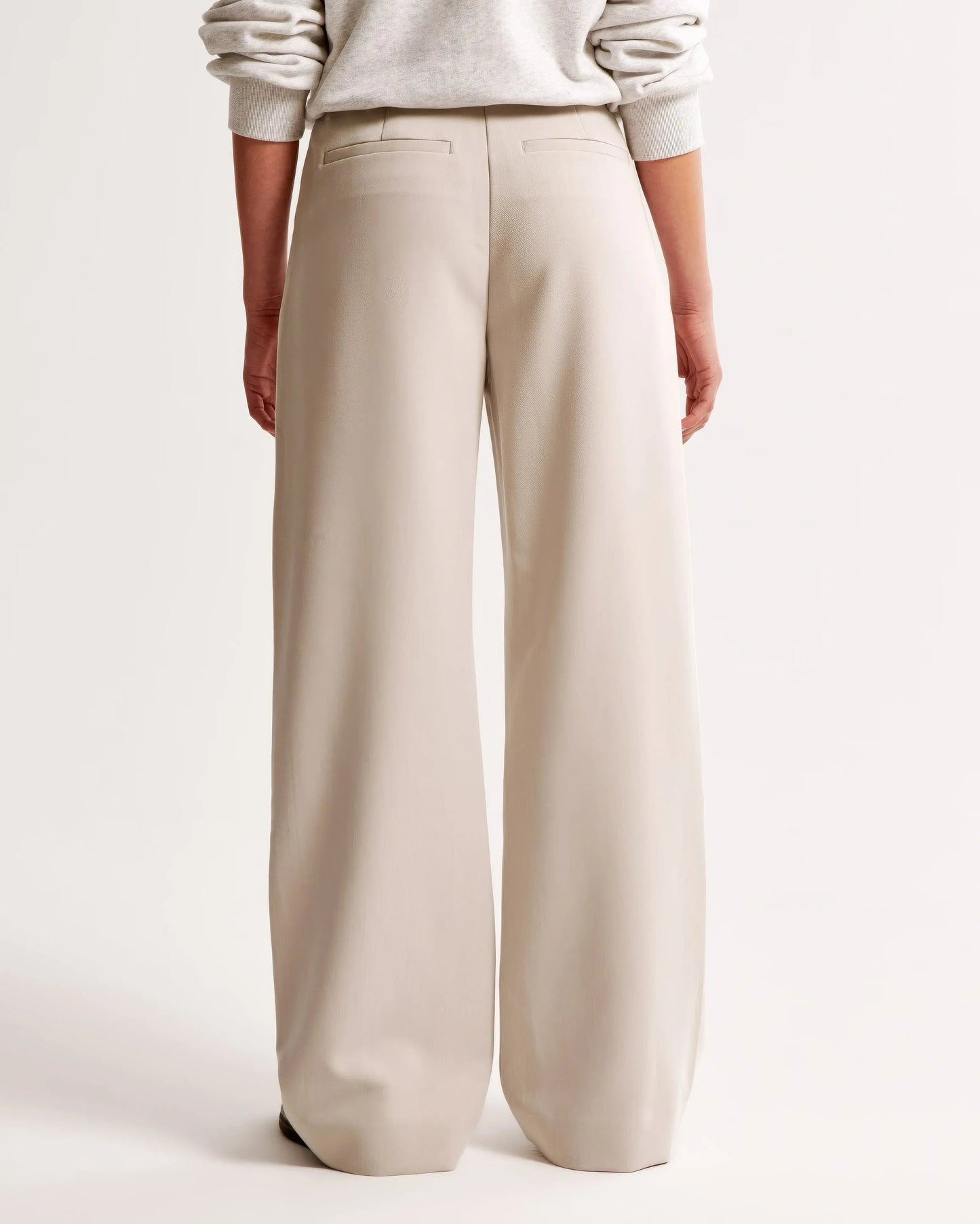 Mia | Elegante Stoffhose für Damen Sommer 4