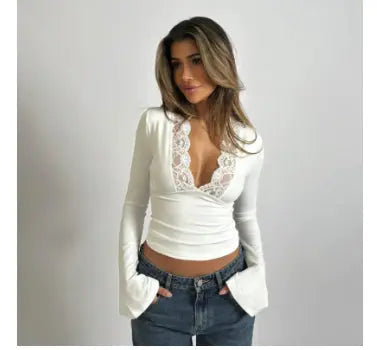 Roxana | Elegantes Oberteil für Damen mit Spitze langarm 6