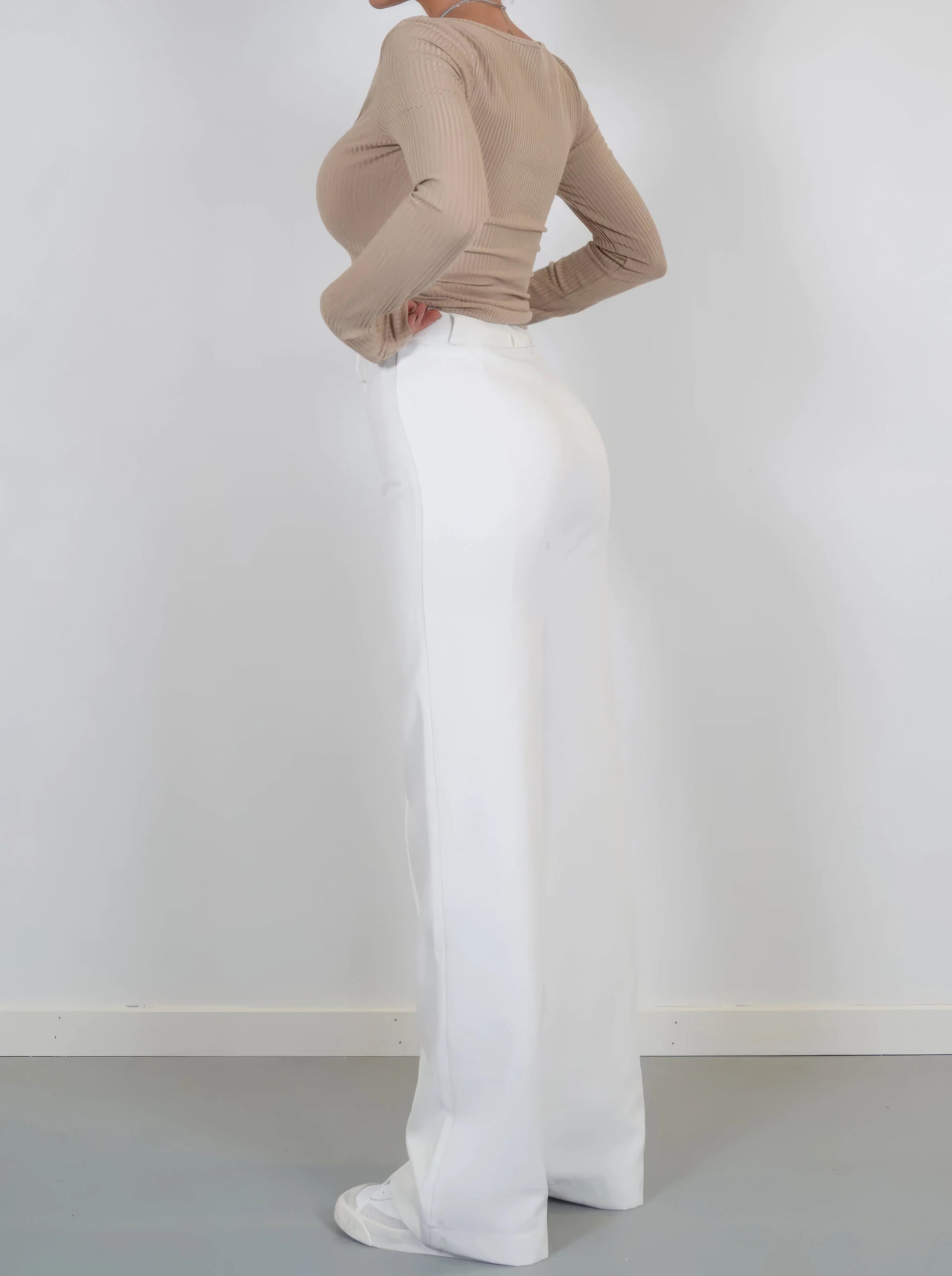 Carina | Elegante Stoffhose für Damen High-Waisted 4